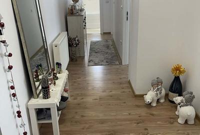 Apartament cu 3 camere în Central - 2