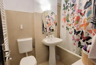 Pre? bun! Garsoniera gata de locuit in zona 9 Mai - 5