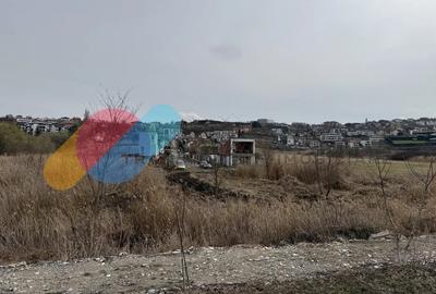 Teren Construcții intravilan de 831 mp, în Borhanci - 2