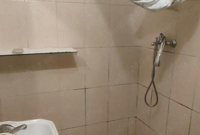 Garsonieră semidecomandată în Central - 1