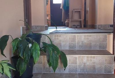 Casă cu 5 camere cu Teren 550 Mp în Central - 7