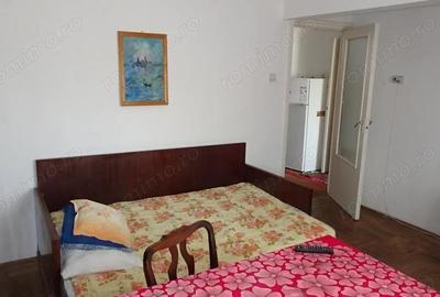 Inchiriez garsoniera in Deva, zona Bdl. Decebal (Ulpia), etaj 7, centrala termica, gresie, faianta, - 4