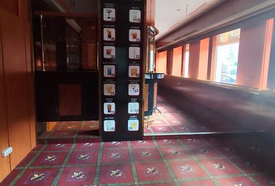 Pozitie de exceptie, deschidere larga, la 2 strazi, alimentatie publica/showroom Pozitie de exceptie, deschidere larga, la 2 strazi, alimentatie publica/showroom - 5