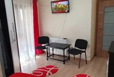 APARTAMENT 1 CAMERA, DECOMANDAT, PALAS