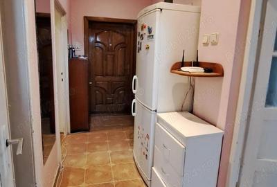 Apartament 3 camere decomandat + garaj aproape de Vama Giurgiu Apartament 3 camere decomandat + garaj aproape de Vama Giurgiu - 1