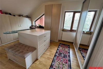 Casă cu 5 camere cu Teren 700 Mp în Gherăiești - 11
