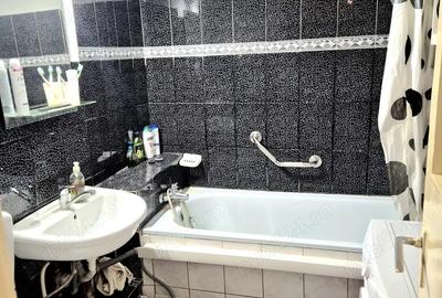 Apartament cu 3 camere decomandat în Rogerius - 2