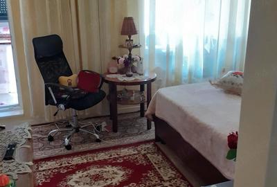 Apartament cu 3 camere decomandat în Pantelimon