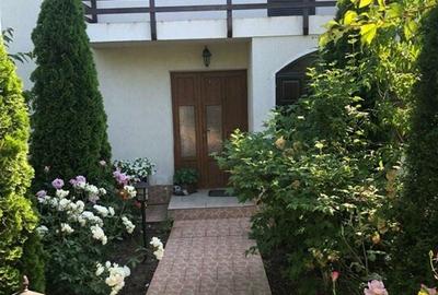 Vila - parter + mansarda -   Sendreni,  jud. Galati - 1