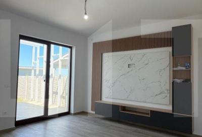 Casă cu 4 camere în Urseni - 3