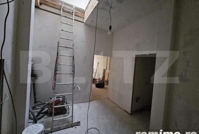 Apartament cu 4 camere decomandat în Central - 7