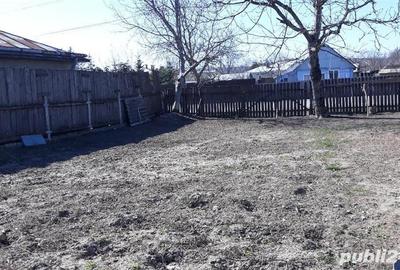 Teren de 1200 mp, în Central