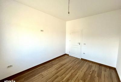 Casă cu 3 camere cu Teren 290 Mp în Moșnița Nouă