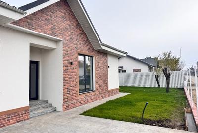 Casa - 4 camere - Canalizare/Apa - Asfalt - Gaze/Curent - Darza Crevedia - 7