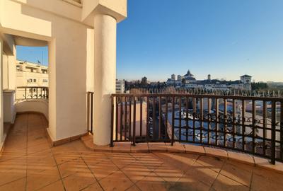 Apartament cu 4 camere semidecomandat în Unirii - 9