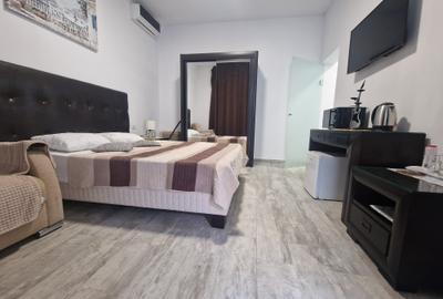 Mamaia Sat - Garsoniera mobilata-utilata,  etaj 1, bloc stradal la Blvd Mamaia - 3