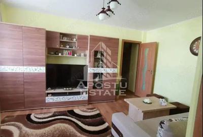 Apartament 2 camere, etaj 2, centrala, zona Tipografilor