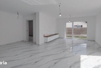 Casă cu 3 camere cu Teren 500 Mp în Noua - 12