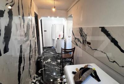 Apartament cu 3 camere, decomandat, etaj 2, zona 9 Mai - 4