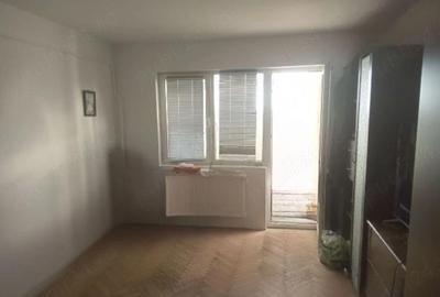 Apartament cu 2 camere decomandat în Războieni - 2
