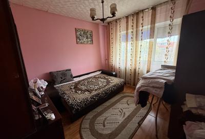 Apartament, 2 camere, 54 mp, decomandat, Rovine, Zona Cofetaria Damarin - 4