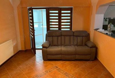 Apartament cu 3 camere decomandat în Central - 4
