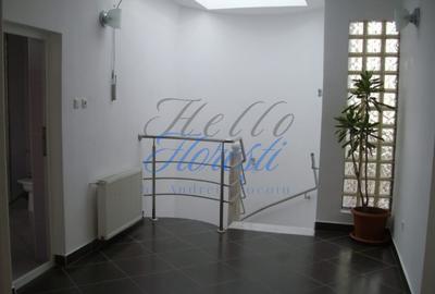 UNICAT vila cu 5 camere, 300 MP,  Zona Plopilor, Cluj UNICAT vila cu 5 camere, 300 MP,  Zona Plopilor, Cluj - 6