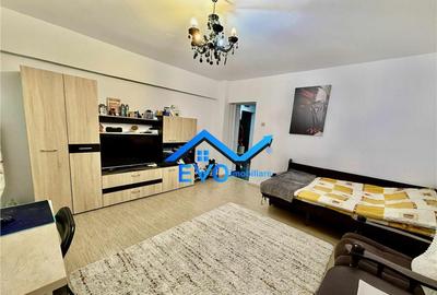 Se inchiriaza, apartament 2 camere, etajul 3 cu lift, CENTRU - 2