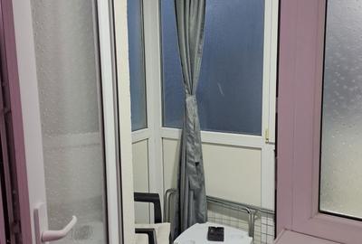 Apartament cu 3 camere semidecomandat în Central - 3