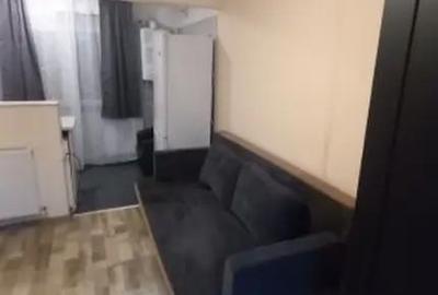 Garsonieră în Apărătorii Patriei