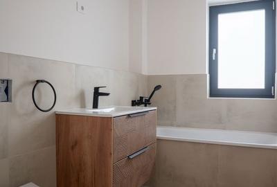 Casă cu 4 camere cu Teren 363 Mp în Preajba - 2