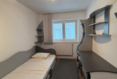 Apartament cu 3 camere decomandat în Copou - 6