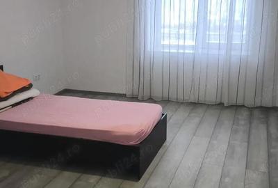 Casă cu 4 camere cu Teren 1400 Mp în Cenad - 1