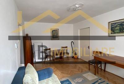 Apartament cu 3 camere semidecomandat în Central - 14