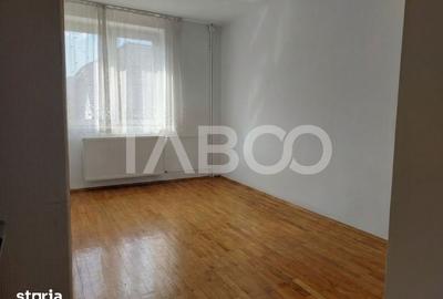 Spațiu comercial, de 155 mp, în Central - 6