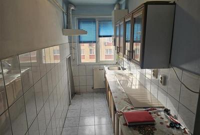 Apartament cu 2 camere nedecomandat în Micro III - 6