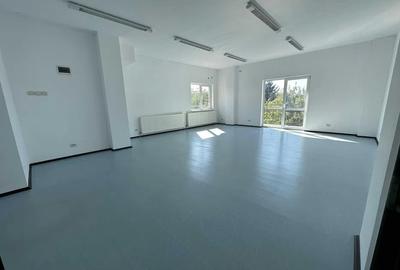 Spatiu comercial de inchiriat / Bucurestii Noi / Stradal / Sector 1 / - 1