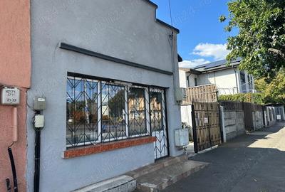 Vand Casa la 3 min de Metrou Eroii Revolutiei - PARTICULAR - - 5