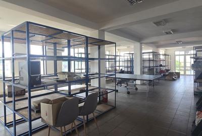 Spațiu comercial, de 750 mp, în Albești - 12