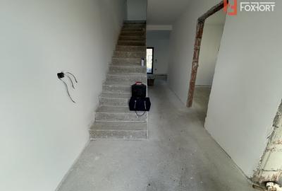 Duplex cu 5 camere cu Teren 300 Mp în Moșnița Nouă - 11