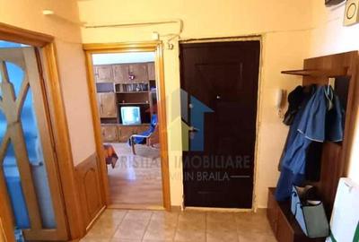 Pret Excelent! Ap 2 camere, Radu Negru, 2 balcoane - 4