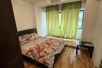 Apartament cu 3 camere decomandat, mobilat în 9 Mai - 2