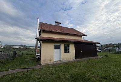 Casă cu 3 camere în Mihăiești - 2