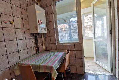 Apartament cu 2 camere decomandat în Piața Unirii - 9