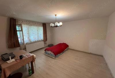 Apartament 3 camere - Micro 16 Str. Sanatatii - 2