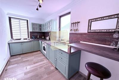 Casă cu 6 camere cu Teren 600 Mp în Central - 11