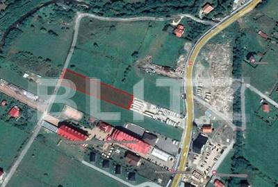 Teren de 6100 mp, în Central