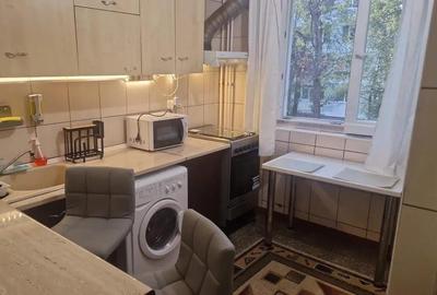 Apartament cu 2 camere, mobilat în Dristor