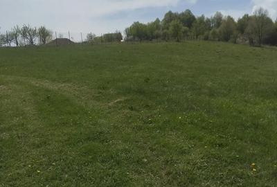 Teren de 3774 mp, în Ghelari