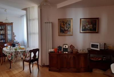 Arh. mediteraneana,constr.2012,garaj demisol 120 mp,7 camere,5 bai,7 min metrou - 7